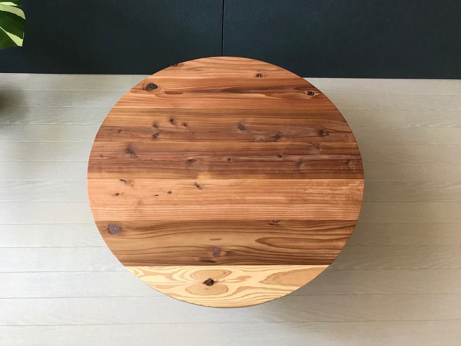 送料無料】 ローテーブル 丸形 60cm スギ 折りたたみ脚 - 栄町工房