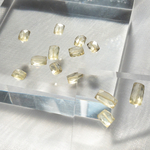 【4粒入り】レモンクオーツ　レクタングル　カット有　約6.5-10*5-5.5*3-4.5mm
