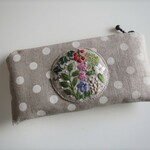 刺繍のメガネポーチ（サークルplant）