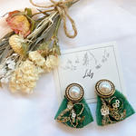 人気シリーズ◆小ぶりgreenインド刺繍ピアス/イヤリング◆
