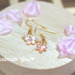 ＊送料無料＊ピンクシェルの桜天然石のピアス♡