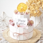 クレイケーキ　飾り付き　ウェルカムスペース　ピンクメイン　イミテーションケーキ　誕生日