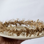 ゴールドドライフラワー花かんむり　花かんむり　花冠　ベビー花冠　ドライフラワー　造花　バースデーフォト　ベビー　キッズ　ベビードレス　ベビー袴　おうちフォト　フォトスタジオ　