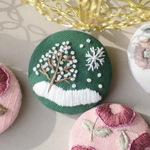 くるみボタン　ヘアアクセ　刺繍ヘアゴム　ボタニカル　ブローチ　花