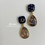 navy◆スクエアパールドット×雫シェルチャームピアス　イヤリング　ノンホール