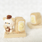 ふわふわ食パンとちびくまちゃん♡ピンクッション