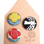 ▼Covered＊buttonマグネット３個SET！(３８㎜サイズ)▼ 北欧柄(花と鳥) 