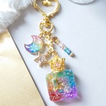 【在庫限り】レインボー◆シャラシャラWinterキーホルダー　シャカシャカ　レジン