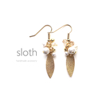 white pearl × gold