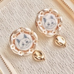 【金具選択可】猫ちゃんのフラワーピアス/イヤリング🤍ホワイト