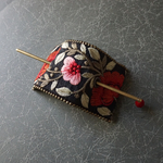 ビーズ刺繍と刺繍リボンのマジェステ