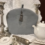 ブティのティーコジー