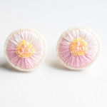 ＜Stella～遊び好きの星～＞刺繍イヤリング◎cherryblossoms/さくら色◎ピンク