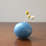 陶器の球体一輪挿し ブルーマット