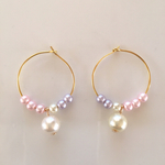 春色パールのフープピアス