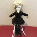 フィギュアスケート衣装人形