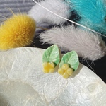 陶器のミモザピアス