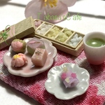 hand made  ミニチュア　ドールハウス　桜和菓子と金平糖