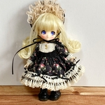 オビツ11ワンピースセット06 レトロ薔薇黒