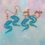 青いウツボのピアス/イヤリング