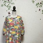 ☆ sale! カラフルな花柄パフ袖チュニック　着物リメイク♪