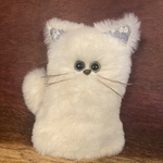 保護猫チャリティぬいぐるみ【オッドアイシロさん】