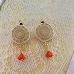 オレンジ花ピアス(イヤリング変更可能)