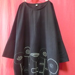 北欧お花刺繍 ゆったりワンピース 黒