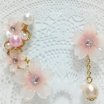 ＊再販・＊送料無料＊ふんわり桜イヤーカフ*。・ﾟ・＊