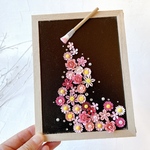 花を描くプレート（ペーパーフラワー、ペーパークイリング）