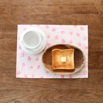 【new】ランチョンマット★いちご　ピンク　北欧【受注生産】