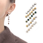色が選べる　連なるピアス／イヤリング_ヒノキ製