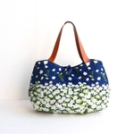 生地生産終了につき在庫限り！母の日プレゼントに！ネモフィラのぷっくりとしたカジュアルタックバッグ