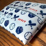 普通ｻｲｽﾞ ポケットティッシュカバー ベースボール[白] ラミネートポケットティッシュケース