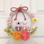 🌸ひな祭りリース🌸 初節句 祝節句  3月3日 桃の節句桜の花　ミモザの花　マム　雛人形　プレゼント　季節のリース