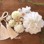 つまみ細工　ダリア　マム　かすみ草ブリザードフラワー　❁︎成人式　結婚式　卒業式　白　ゴールド　10点セット　❁︎タッセルリボンの色変更可能