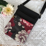 ハンドメイド　お散歩ポーチ　【黒猫と牡丹&11号帆布】