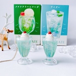追憶のクリームソーダ　キラキラネックレス   フェイクスイーツ 