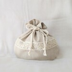 丸○巾着ポーチ✤ドイツ刺繍リボンベージュ色リーフ柄