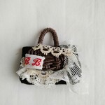 katanata様ご予約品）持ち手のバック型ブローチ⑤
