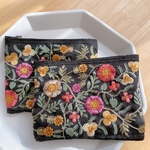【再販】インド刺繍のミニファスナーポーチ【BLACK】