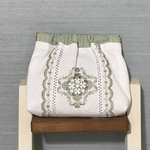 ハーダンガー刺繍のポーチ(グリーン)