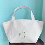4枚はぎの　トートバッグ　刺繍
