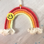 SMILE☺︎マクラメレインボー🌈タペストリー  （ビビット）