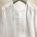 リネン張り切りすぎない　おしゃれ白ブラウス
