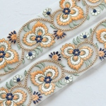 インド刺繍リボンᢂチュールクローバー【オレンジ】インド刺繍/刺繍リボン/リボン/シルクリボン/トリム/ブレード/ジャガードリボン/チロリアンテープ/レース/チュール