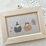 手刺繍のおひなさま　＊　刺繍フレーム
