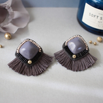 ビーズ刺繍＊おおぶりグレーフリンジ ピアス