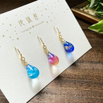 小さな雫の空ピアス