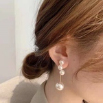 【S925ピアス】2個入り（1ペア）・縦型3連パールピアス・揺れるパールキャッチ付き・S925ポスト